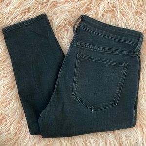 H&M Skinny Ankle Black Denim. Size 29.